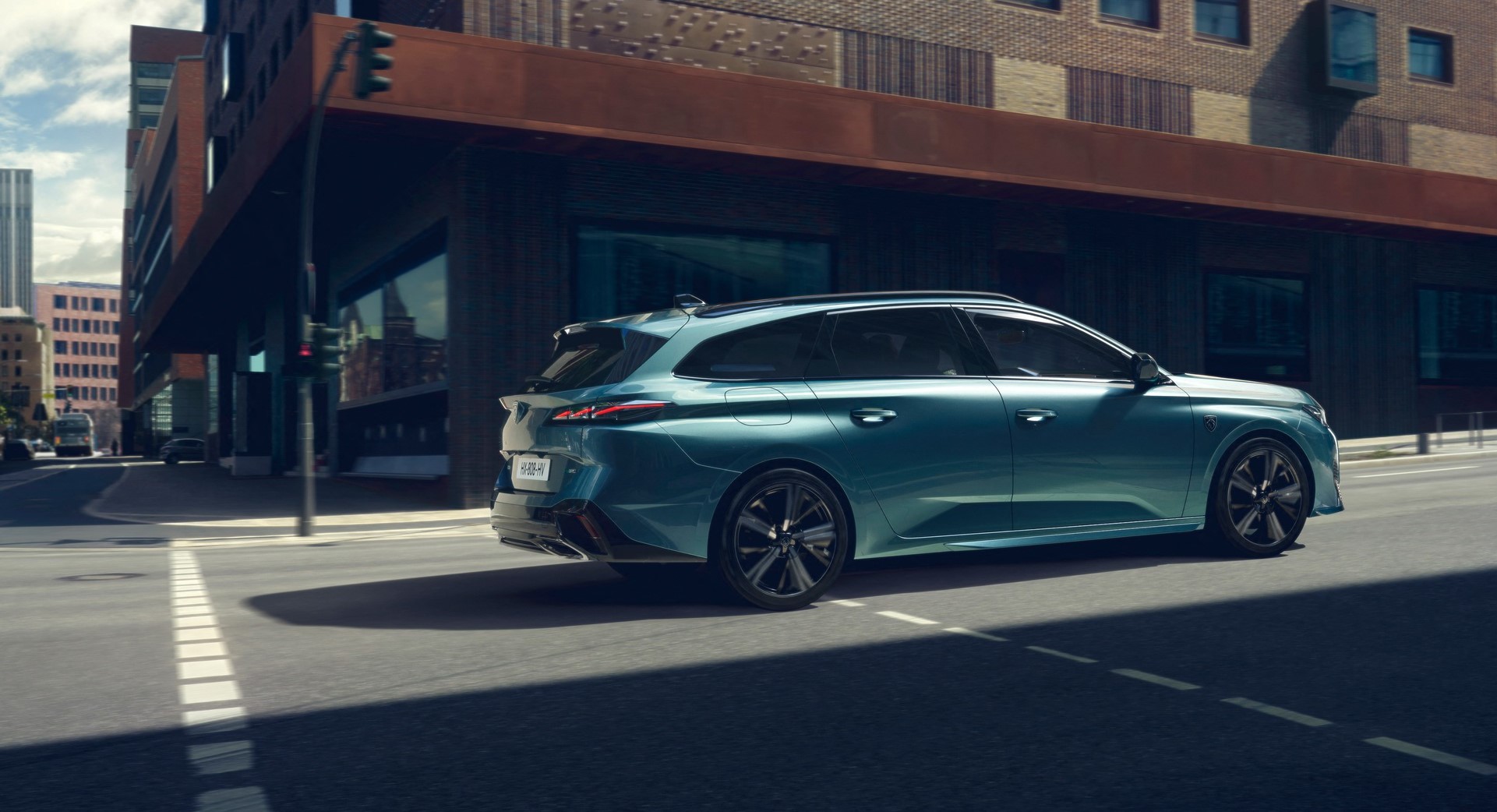 Peugeot predstavio 308 SW, najatraktivniji karavan u segmentu VIDEO/FOTO