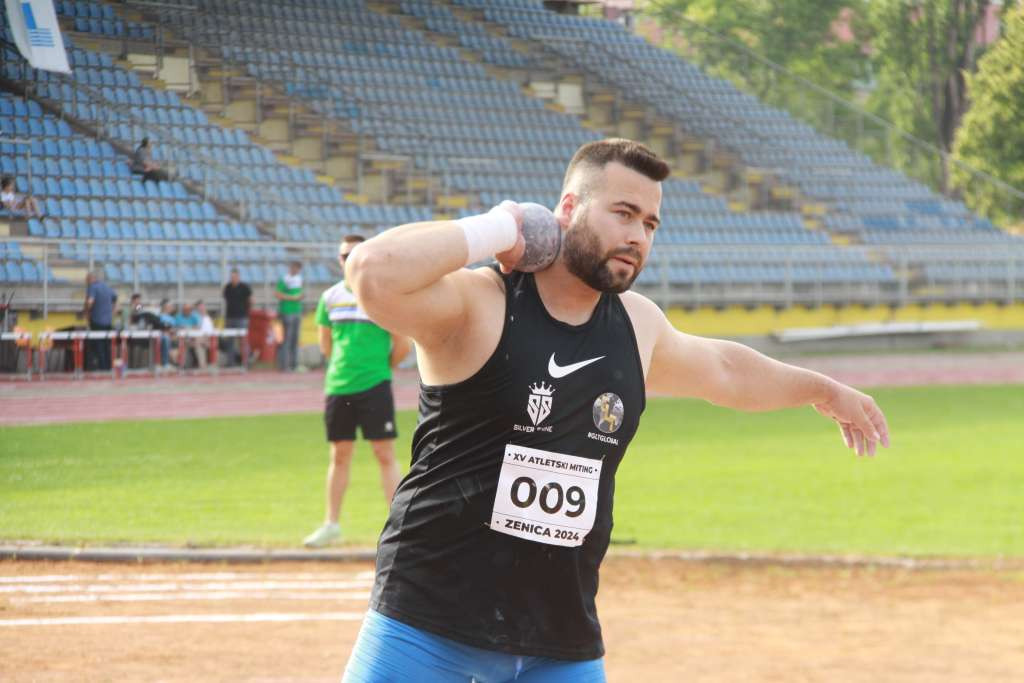 Pezer osvojio bronzanu medalju na Balkanskom dvoranskom prvenstvu u Beogradu