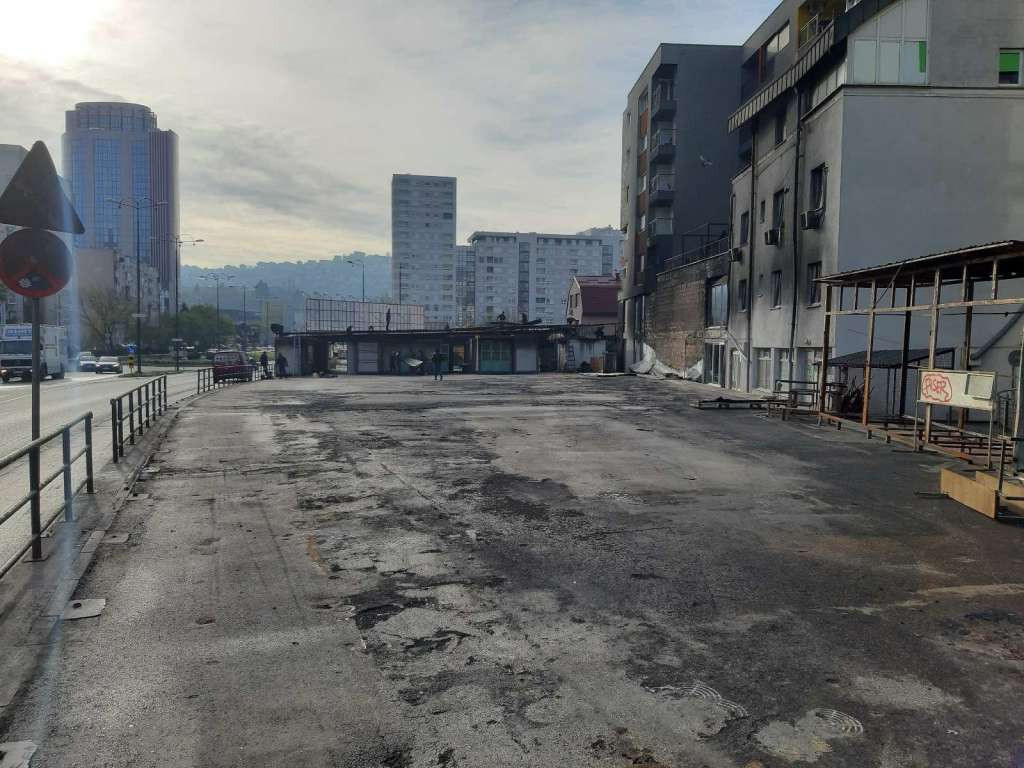 Pijaca Kvadrant očišćena nakon požara, očekuje se da ubrzo počne s radom