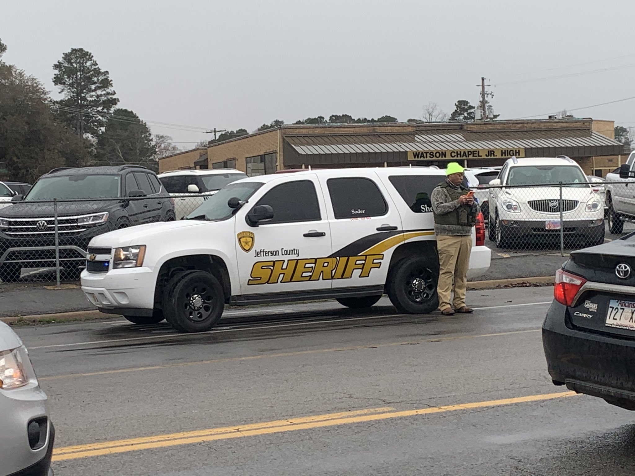 SAD: Učenik ranjen u školi