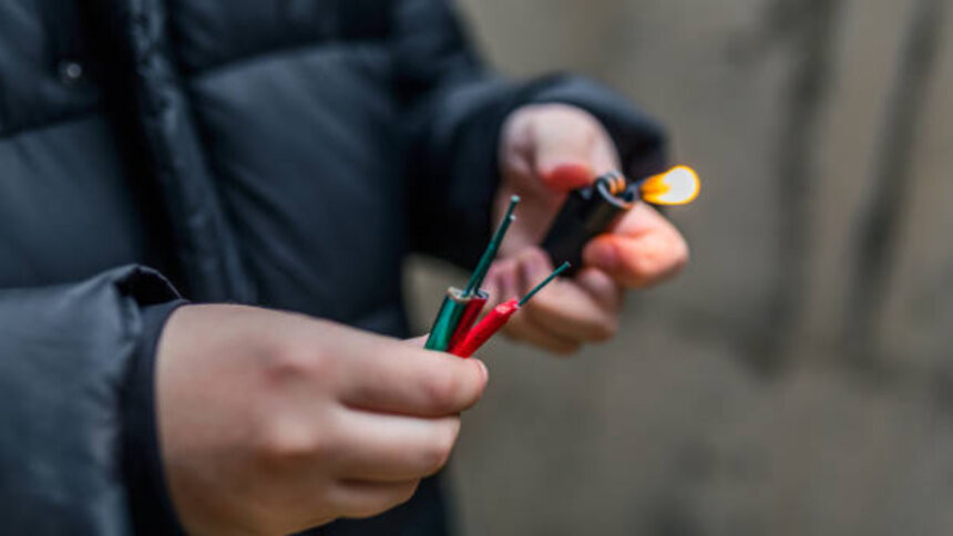 Sedam dječaka teško povrijeđeno eksplozijom petardi u Nišu