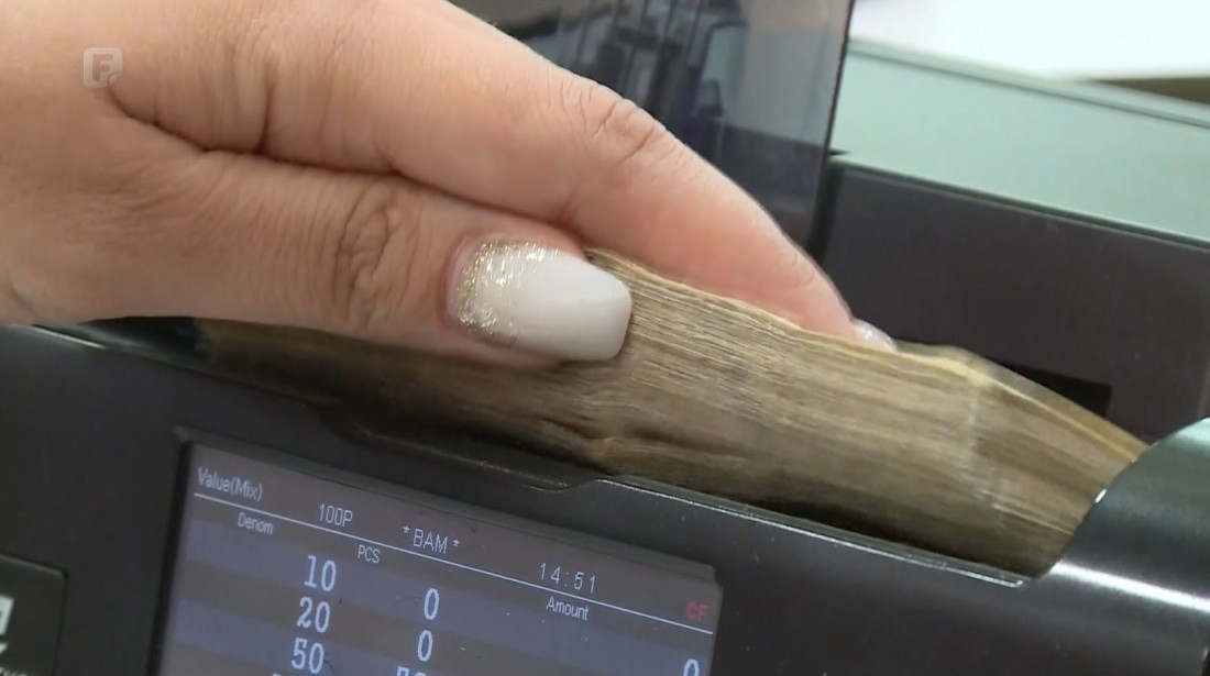 Sankcionirani i dalje bez bankovnog računa i plata: Volontirati neće, rješenja nema