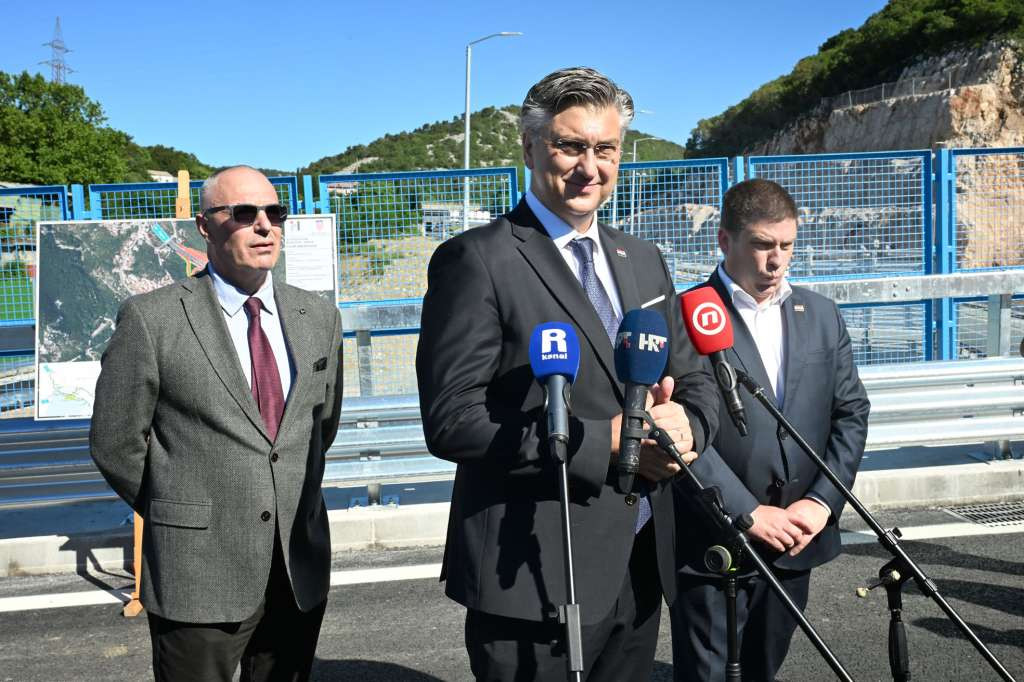 Plenković o optužnicama: Uporedo rješavamo pravna pitanja i podržavamo BiH prema EU