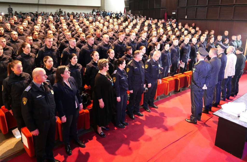 Promovisano novih 160 policajca Uprave policije MUP-a TK