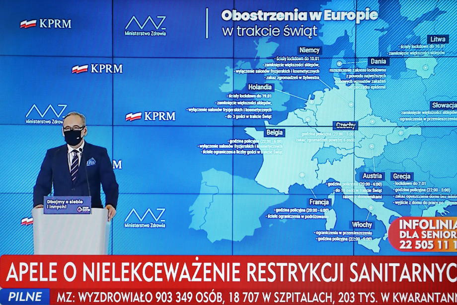 Za Novu godinu blokada i policijski čas u Poljskoj