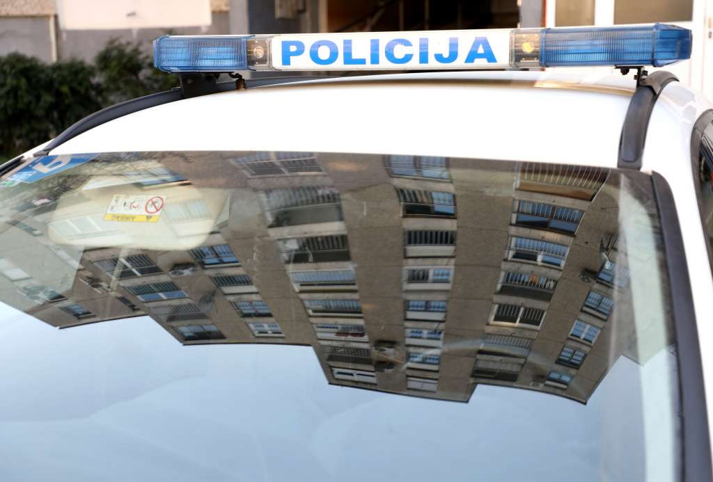 Brčko: Počinio više prekršaja pa mu policija oduzela automobil
