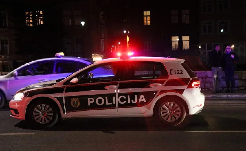 U Sarajevu jučer teško povrijeđena tri pješaka
