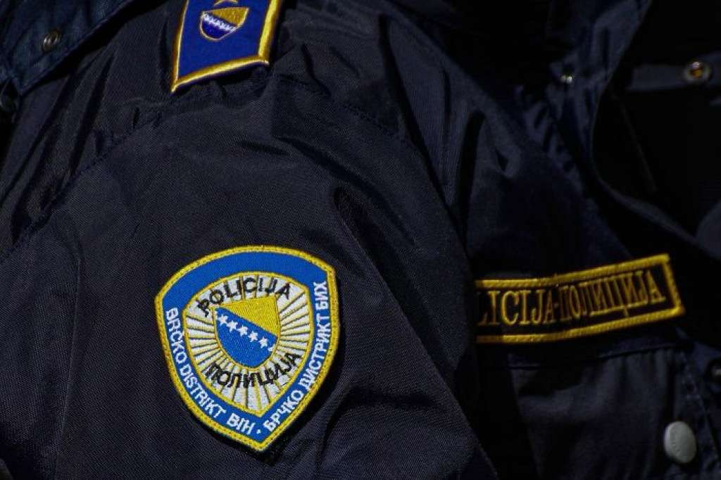 Kadeti iz Brčko Distrikta školuju se za početni čin policajca na Policijskoj akademiji FMUP-a