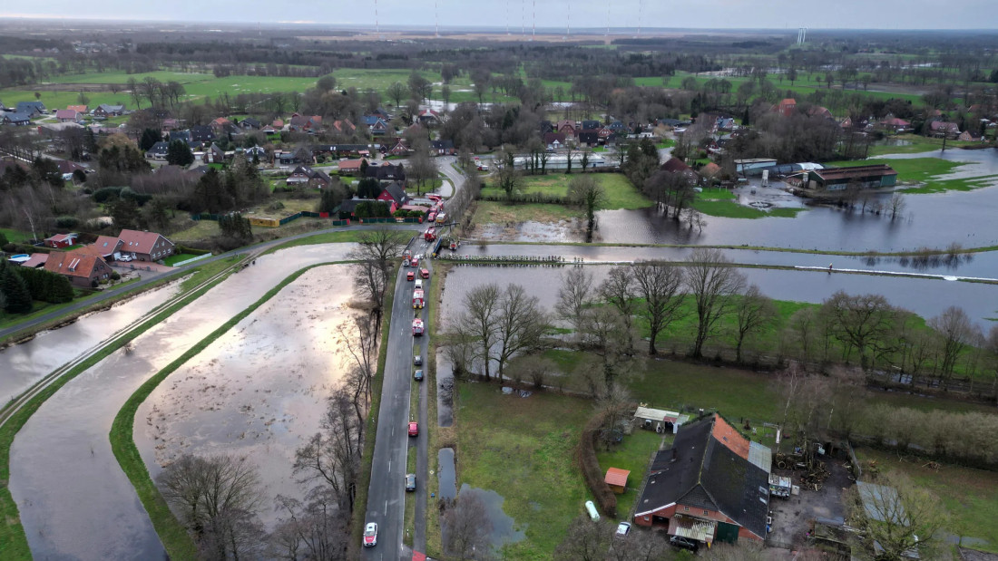Gradovi u Njemačkoj i Nizozemskoj vrećama sa pijeskom pokušavaju spriječiti poplave
