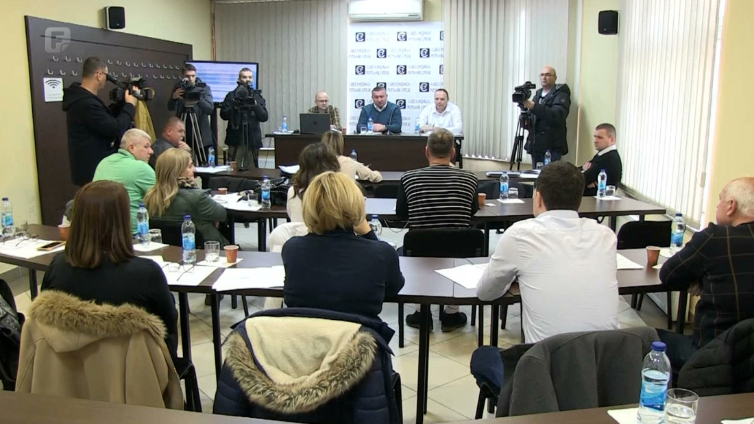 Zdravstveni radnici u RS-u traže povećanje plata za 10 odsto