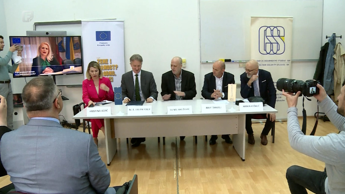 CIS UNSA predstavio inicijativu 'Žene i sigurnost? Prirodno, skroz!'