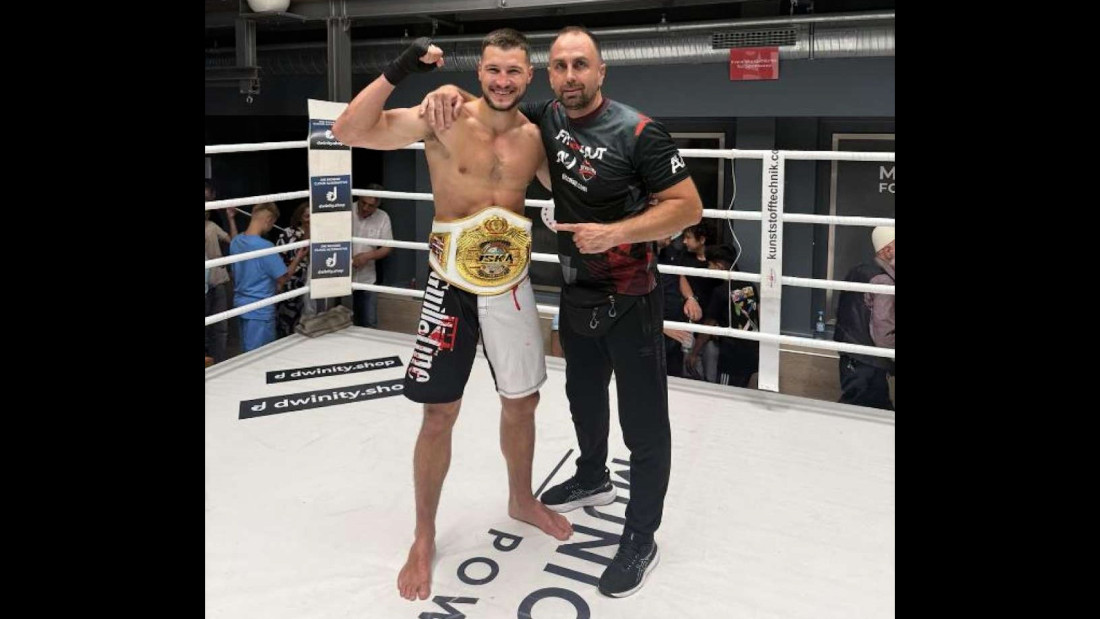 Albert Ugrinčić spektakularnim nokautom postao prvak svijeta u kick boksu