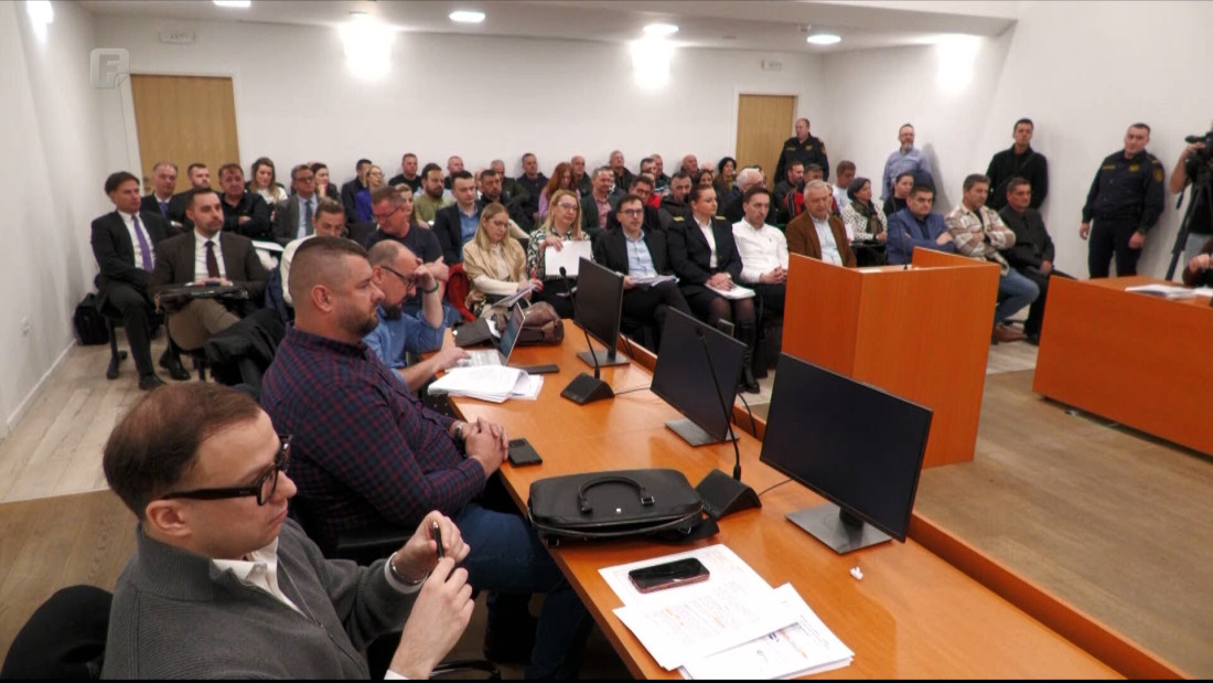 Gasi se proizvodnja u lukavačkoj Koksari, radnici ogorčeni