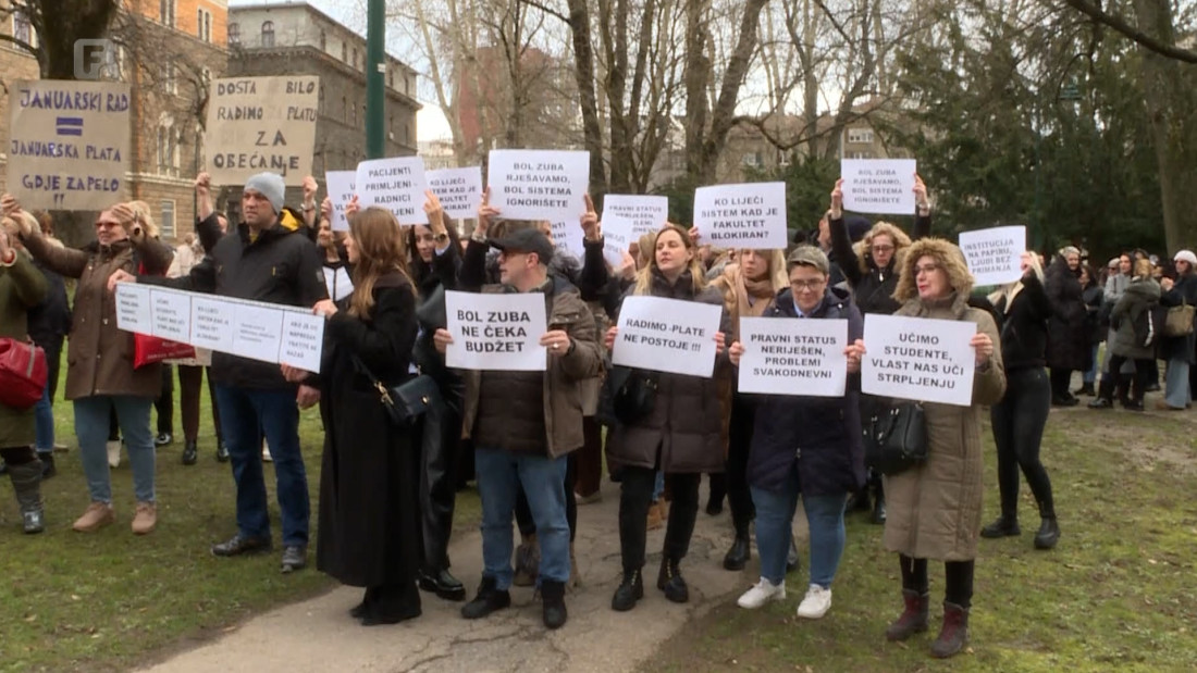 Mirni protest u Sarajevu: Vlada KS najavila isplatu plata za 216 radnika Stomatološkog fakulteta