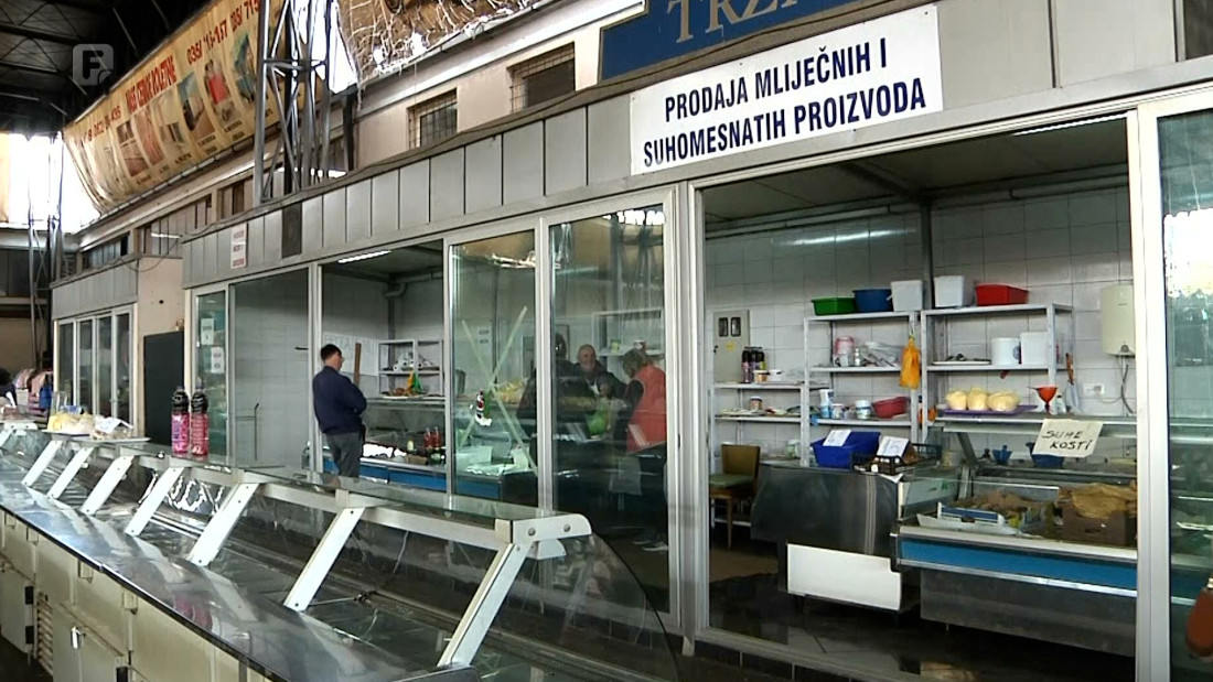 Prazni štandovi, visoke cijene - slika najveće tuzlanske pijace