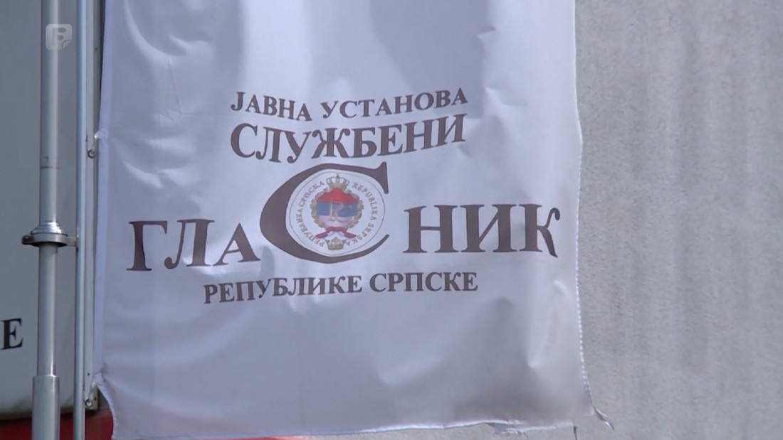 Iako ne priznaje Schmidta, RS njegove odluke objavljuje u Službenom glasniku