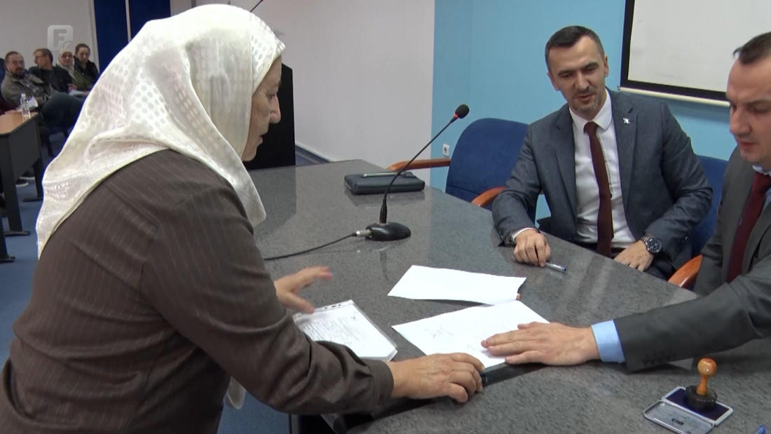 Pomoć povratničkoj populaciji u RS-u: Potpisani ugovori s 28 privrednih subjekata