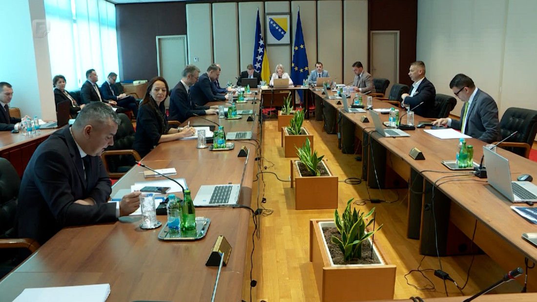 U Briselu najavljeni evropski zakoni, u Sarajevu oskudni dnevni redovi