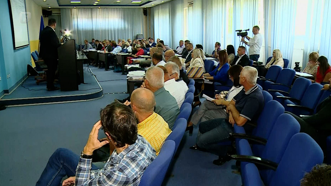 Usvojenim zakonskim aktima Skupština TK poboljšava uslove u obrazovanju