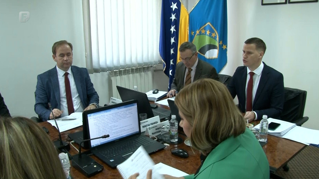 Vlada Tuzlanskog kantona se pohvalila dijelom analize izvještaja o radu