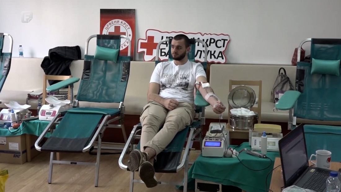 Akcija darivanja krvi u Banjaluci: Odziv mladih raste