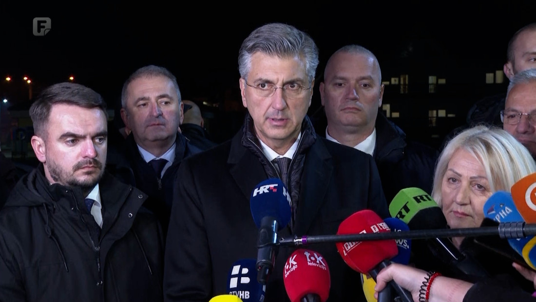 Diplomatska ili unutarnjopolitička posjeta premijera Hrvatske?