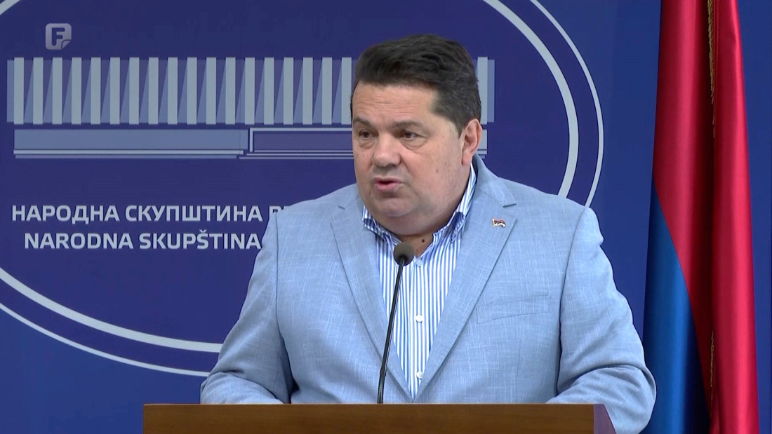 Vlast u RS-u se opet predomislila: Od izričitog 'ne' izborima do posipanja pepelom