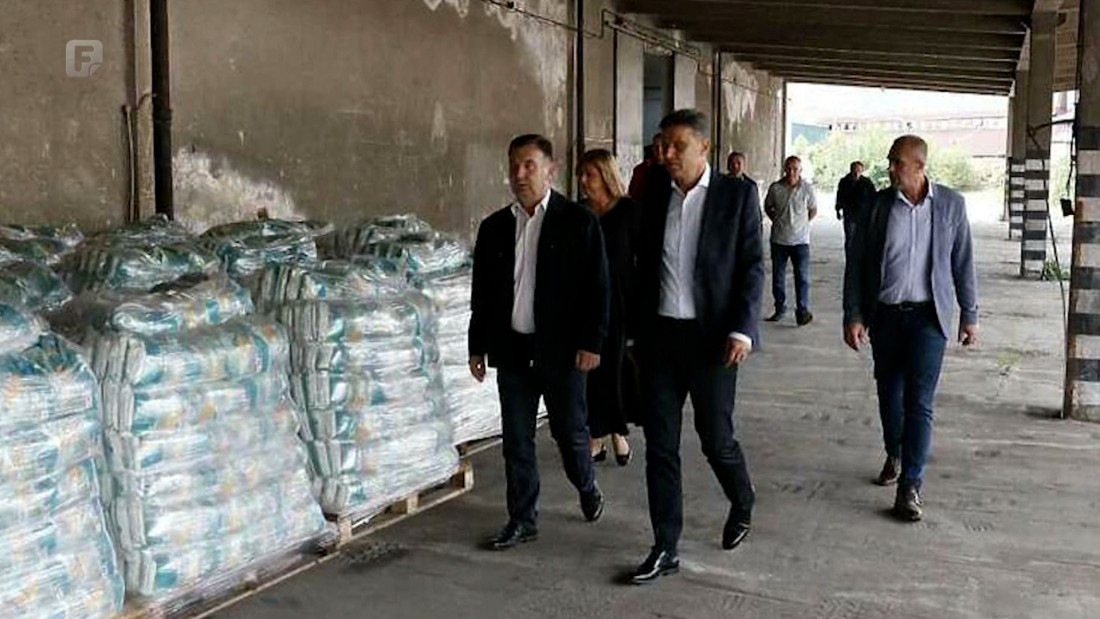 Novalić posjetio skladište robnih rezervi u Visokom
