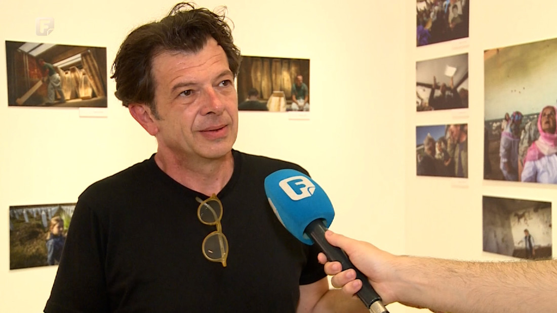 Izložba fotografija Damira Šagolja povodom 30 godina od genocida u Srebrenici
