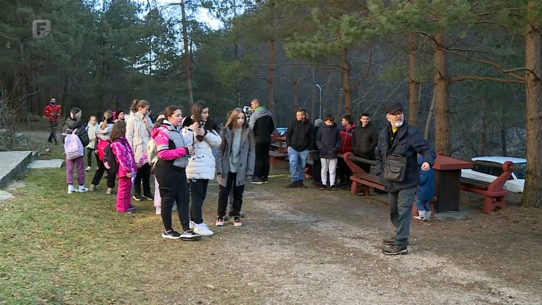 Osnovci iz Velike Kladuše planinarili na Plješevici