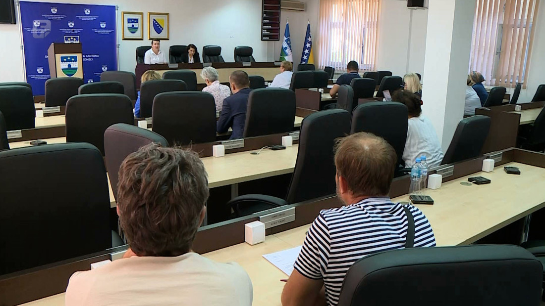 U Bihaću javna rasprava o Nacrtu zakona o osnovnom odgoju i obrazovanju