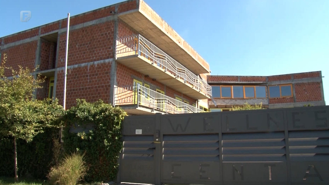 Dvoje povrijeđenih u požaru u staračkom domu hospitalizirano u UKC-u Tuzla