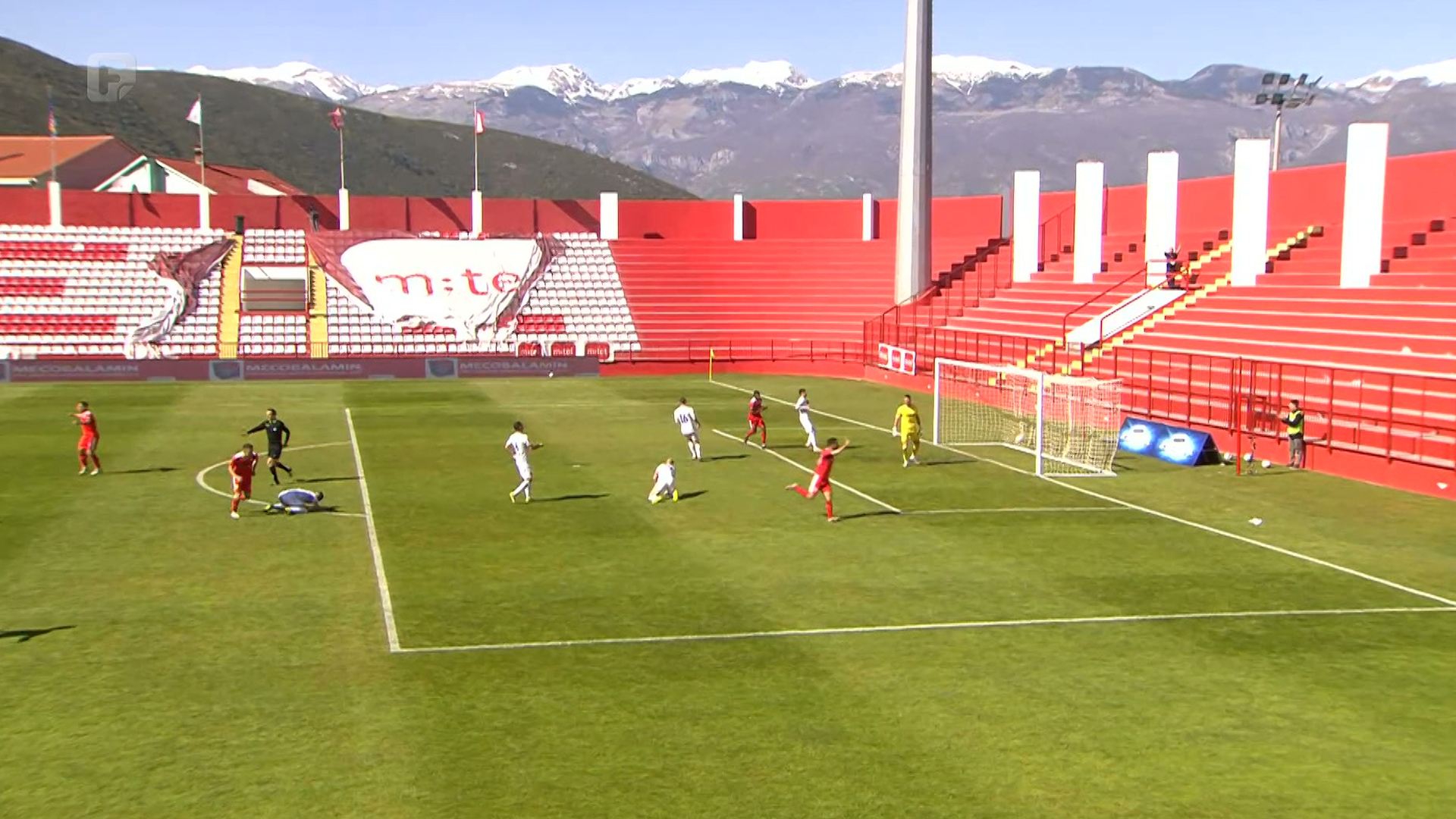 Pobjede fudbalera Veleža i Slobode