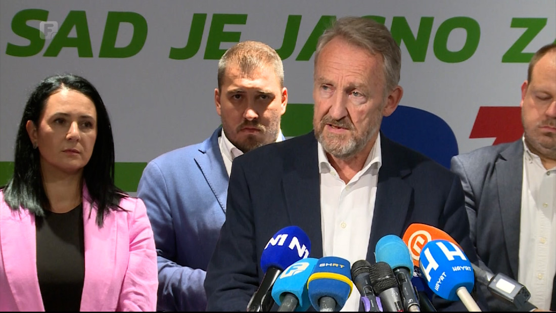 SDA: Dodiku zabraniti obnašanje svih političkih funkcija