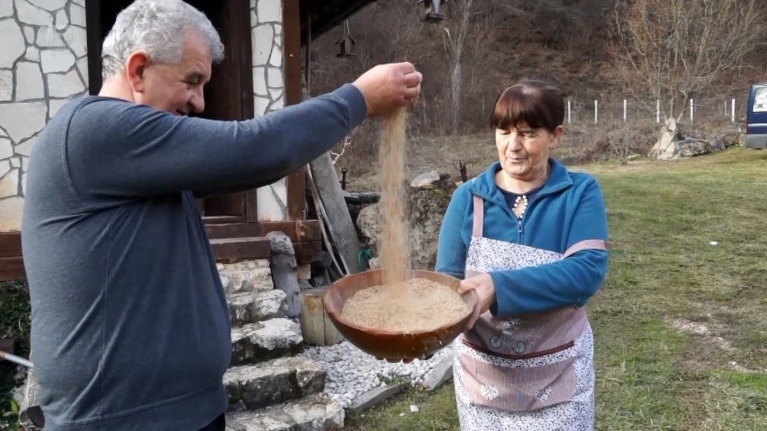Badnja večer u ramskom kraju: Običaji koji se generacijama prenose u porodici