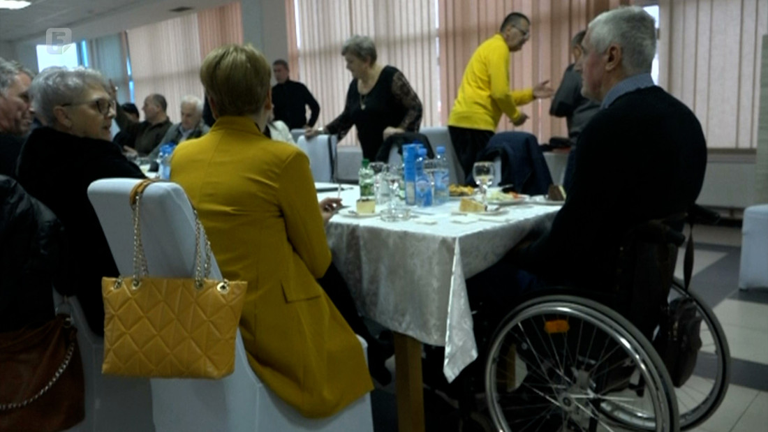 Najavljeno protestno okupljanje osoba s invaliditetom pred zgradom Vlade FBiH