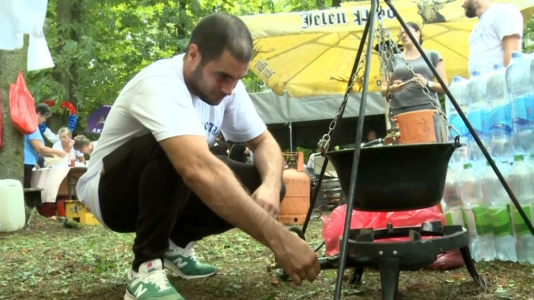 'Zlatni kotlić Semberije' okupio više od 60 ekipa