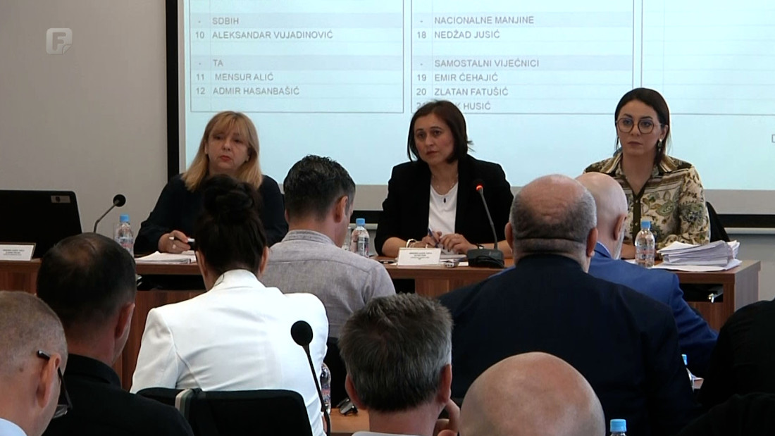 Karton revolucija upozorava na nepravilnosti u radu Doma zdravlja Tuzla