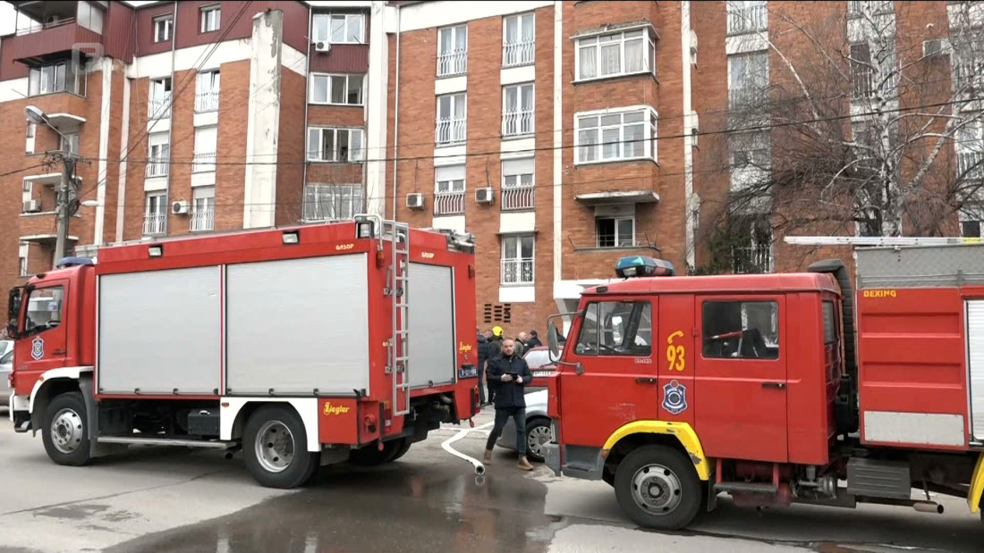 Roditelji poginule djece u N. Pazaru hospitalizovani, otac životno ugrožen