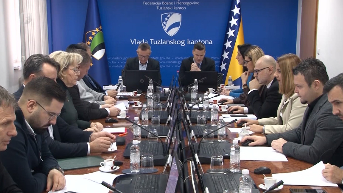 Vlada TK-a izdvojila 400.000 KM za opremu UKC-a, razgovarano i o Modracu