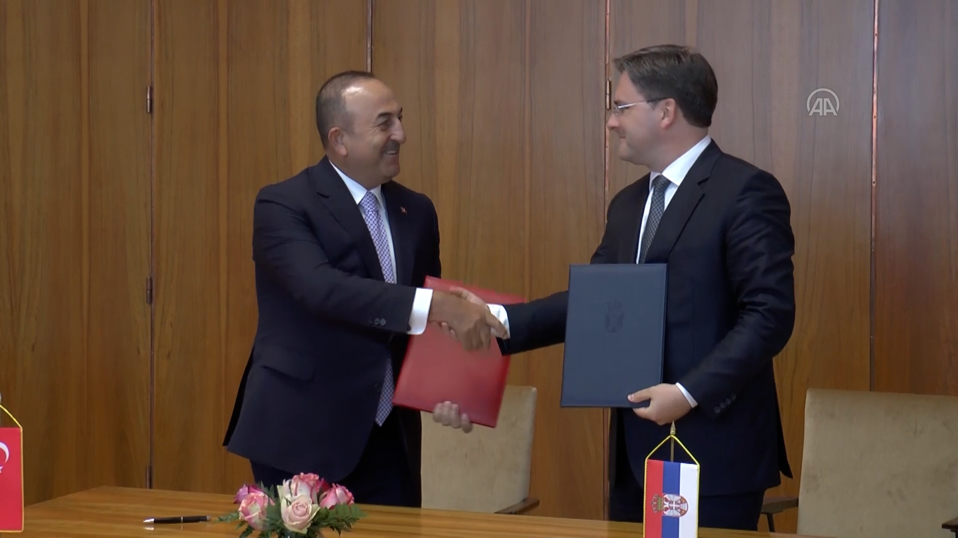 Cavusoglu i Selaković potpisali memorandum o jačanju saradnje između Turske i Srbije