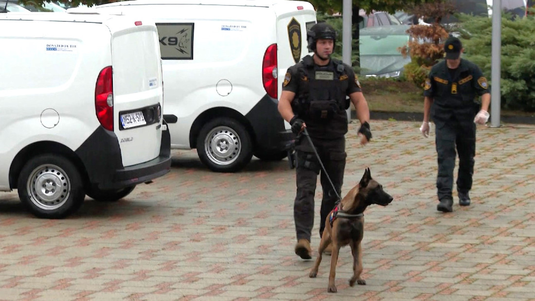 Bh. agencijama za provođenje zakona donirana oprema za službene policijske pse