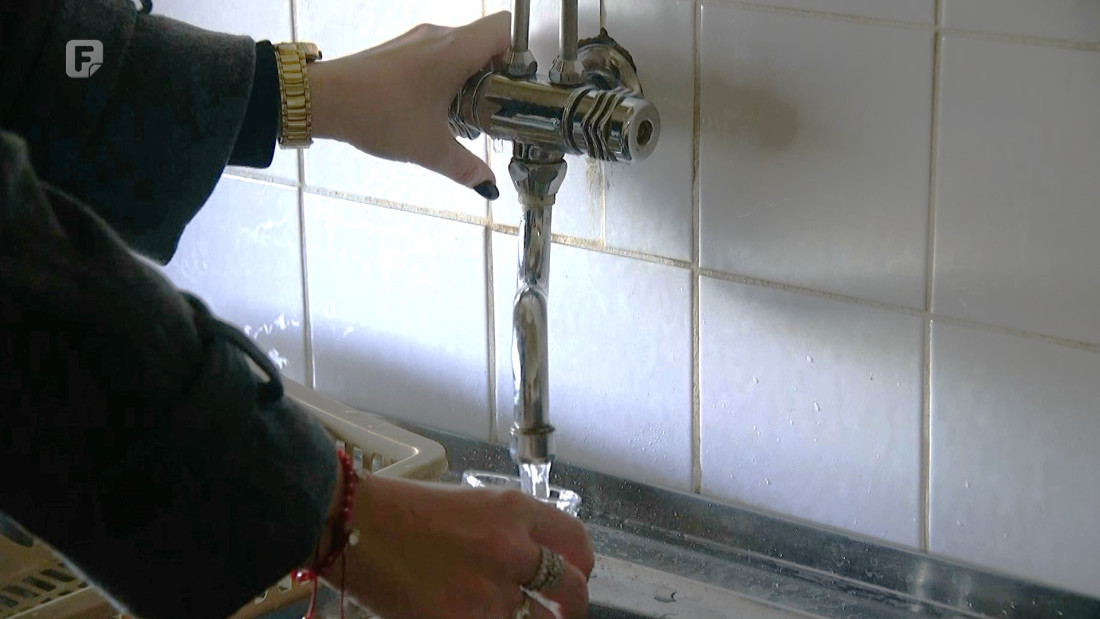 Bišćanima voda skuplja, a nakon obilnijih padavina mora se prokuhavati