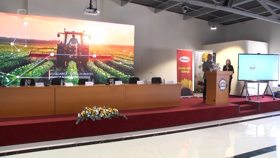 'Dani uljarica' u Brčkom okupili poljoprivrednike i stručnjake iz cijele BiH