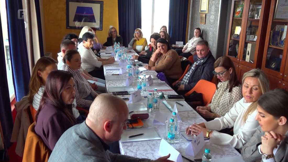 U Bijeljini održan okrugli sto: Poboljšanje uslova rada hitne medicinske pomoći