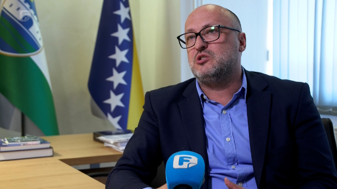 Vlada USK-a: Osam milijuna maraka potpore gradovima i općinama