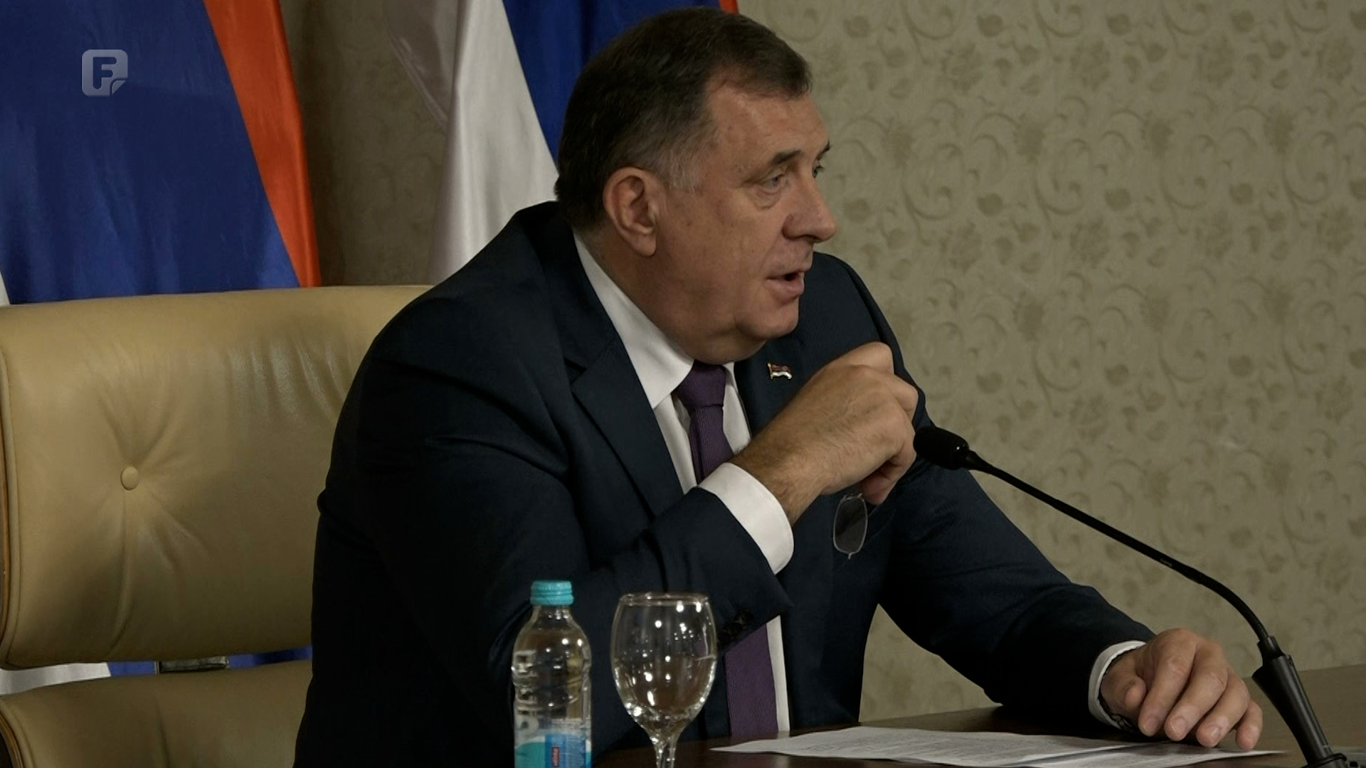 Dodik tvrdi da ga Britanci planiraju odvesti na nepoznato mjesto