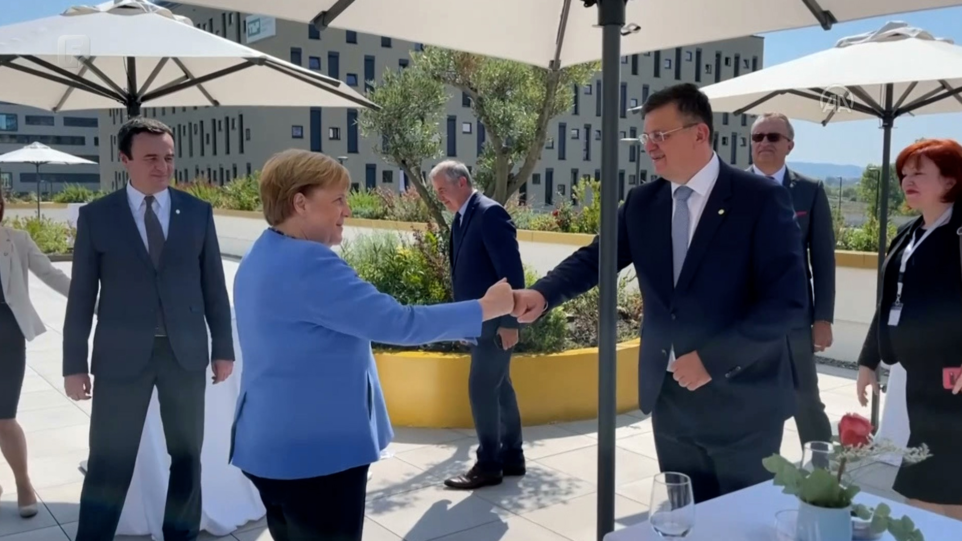Merkel u Tirani; Tegeltija u Albaniji radno, u Bosni i Hercegovini neradno