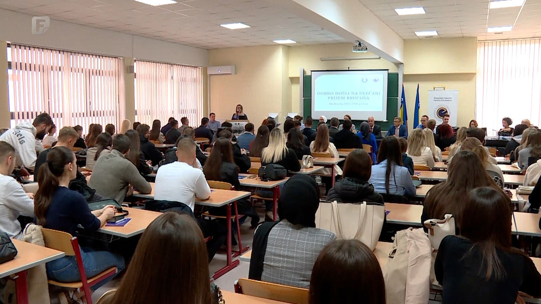 Počela nova akademska godina na Univerzitetu u Zenici, upisano 679 brucoša