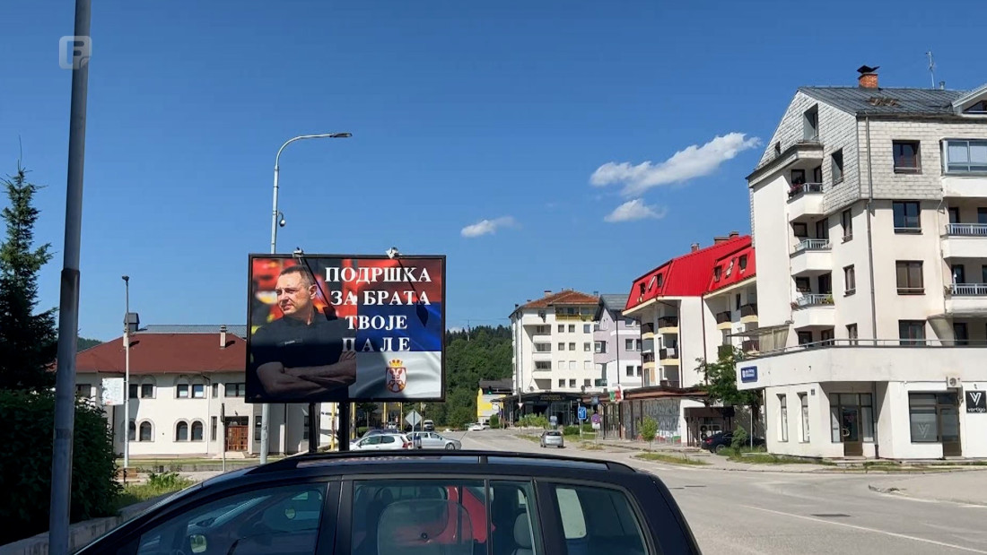 Podrška Vulinu na Palama, u Banjuluci veselje uz melodije nacionalističkih pjesama